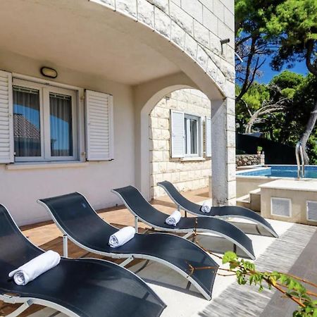 Wave N' Sea Apartment With A Private Pool Dubrovnik Kültér fotó