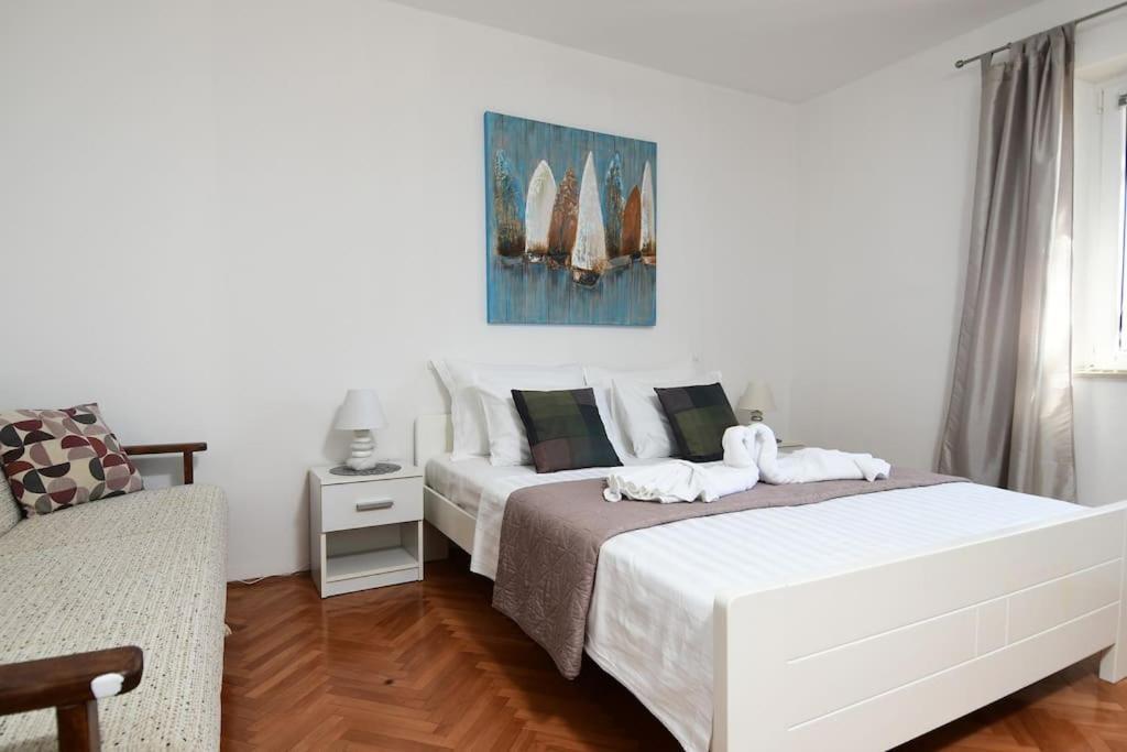 Wave N' Sea Apartment With A Private Pool Dubrovnik Kültér fotó