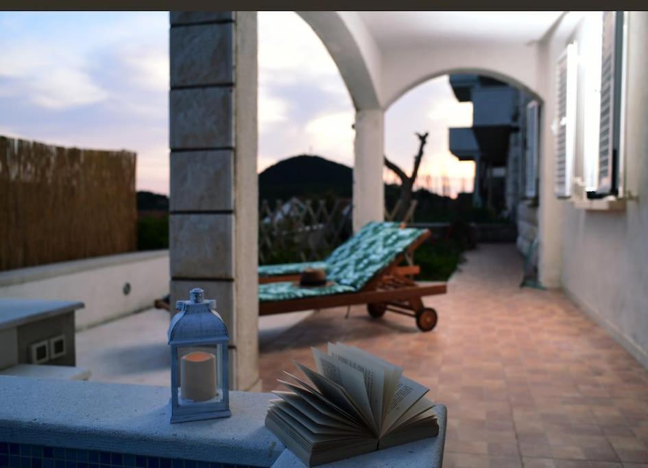 Wave N' Sea Apartment With A Private Pool Dubrovnik Kültér fotó